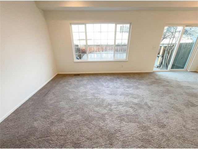 12113 E 2nd Dr, Aurora, CO 80011