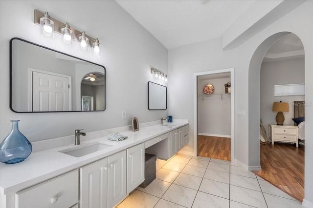 11 WENTWORTH LANE, Palm Coast, FL 32164