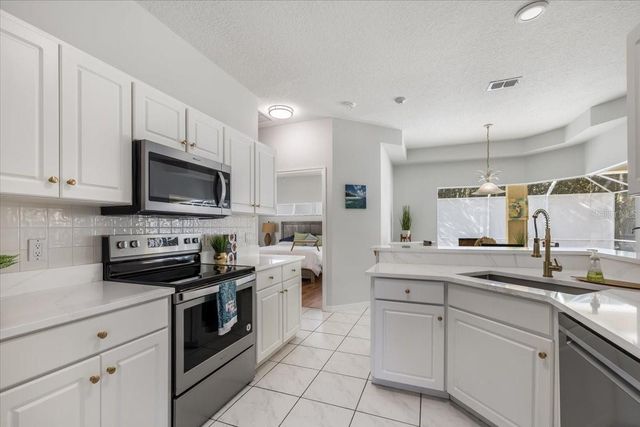 11 WENTWORTH LANE, Palm Coast, FL 32164