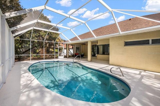 11 WENTWORTH LANE, Palm Coast, FL 32164