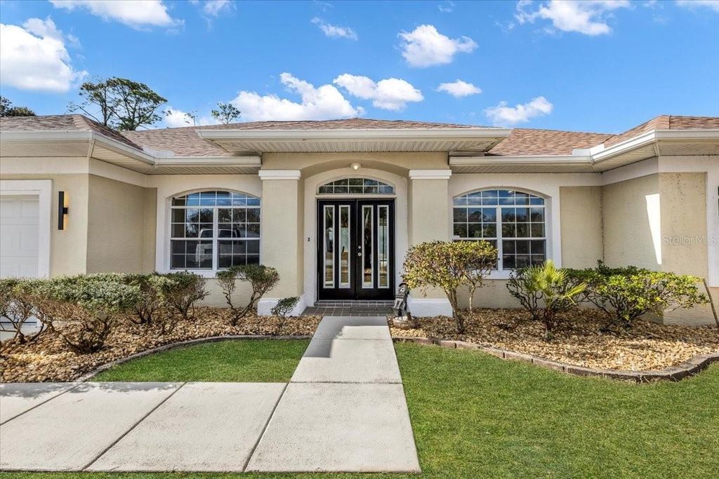 11 WENTWORTH LANE, Palm Coast, FL 32164