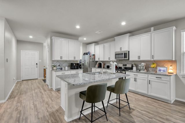 2315 Strong Horse Drive, Conroe, TX 77301