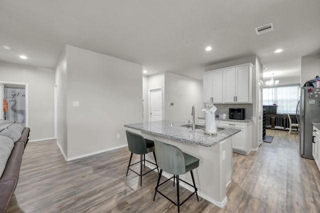 2315 Strong Horse Drive, Conroe, TX 77301