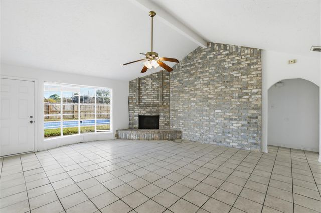 10306 Jillana Kaye Drive, Houston, TX 77086