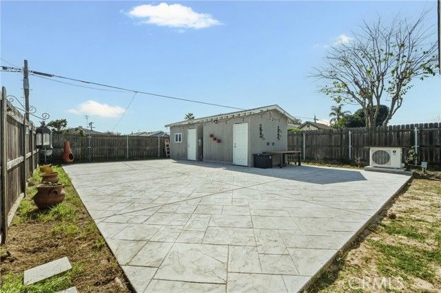 1532 W 221st Street, Torrance, CA 90501