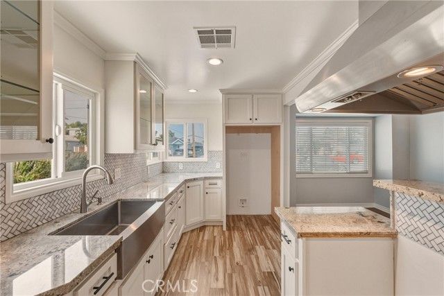 1532 W 221st Street, Torrance, CA 90501