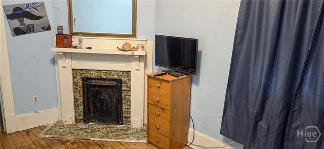 218 W 38th Street, Savannah, GA 31401