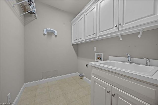 2000 Muirfield Court, Elon, NC 27244