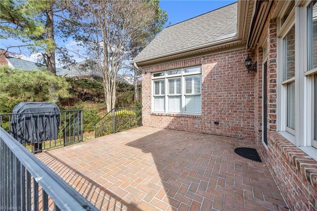 2000 Muirfield Court, Elon, NC 27244