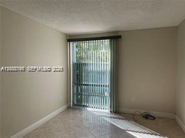 17570 Atlantic Boulevard 407, Sunny Isles Beach, FL 33160