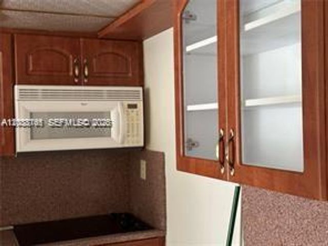 17570 Atlantic Boulevard 407, Sunny Isles Beach, FL 33160