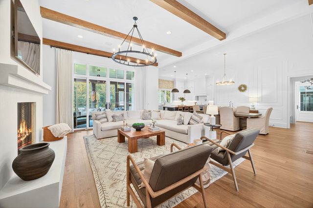 9307 Double Run Ct, College Grove, TN 37046