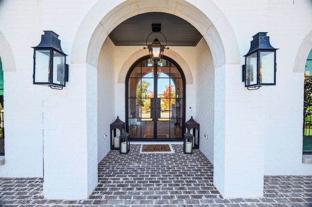 9307 Double Run Ct, College Grove, TN 37046