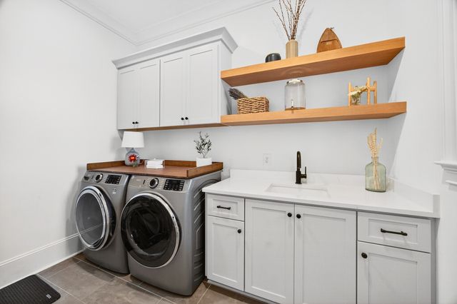 9307 Double Run Ct, College Grove, TN 37046