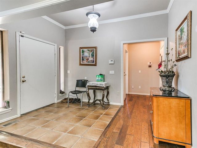 8101 Brownsville Lane, Bethany, OK 73008