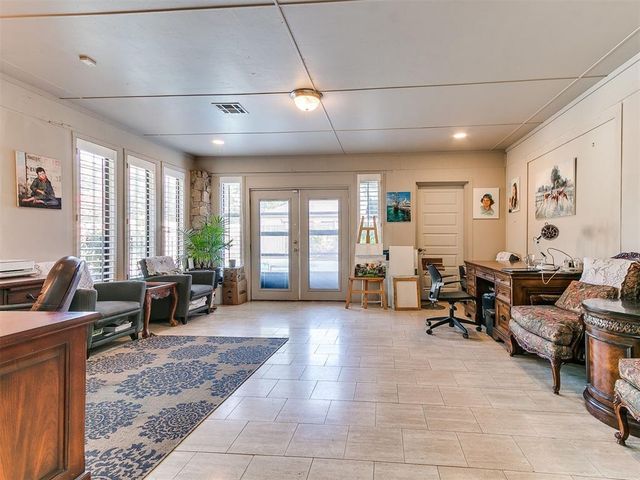 8101 Brownsville Lane, Bethany, OK 73008