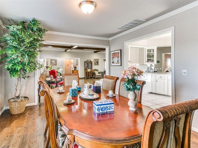 8101 Brownsville Lane, Bethany, OK 73008