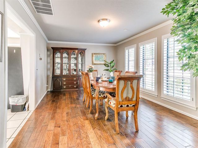 8101 Brownsville Lane, Bethany, OK 73008
