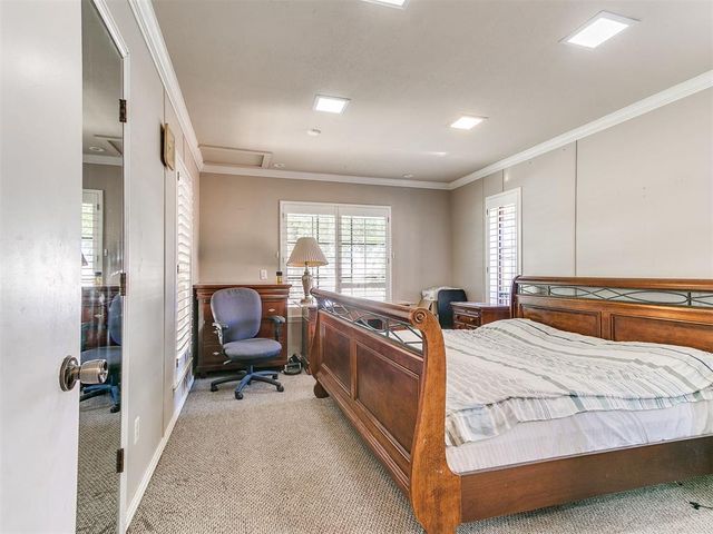 8101 Brownsville Lane, Bethany, OK 73008