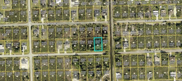 2802 62nd Street W, Lehigh Acres, FL 33971