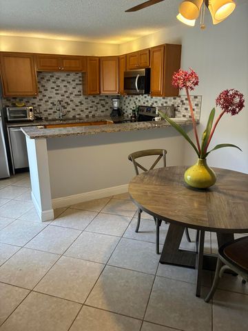 1120 11th Court, Palm Beach Gardens, FL 33410