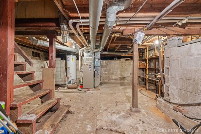 1641 N Buys Road, Laketon Twp, MI 49445