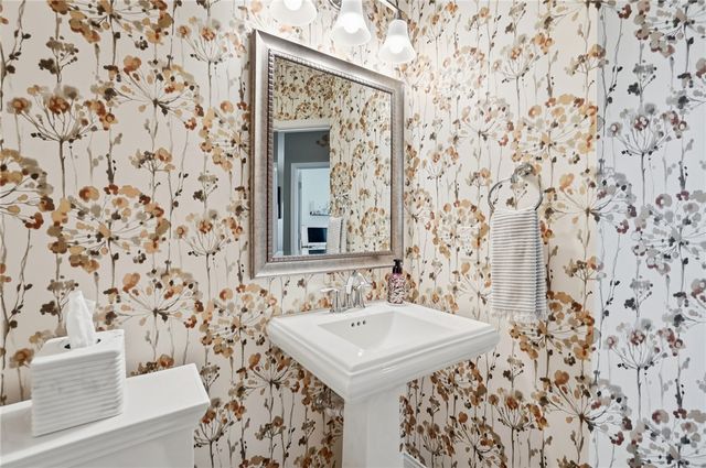 729 Harper Lane, Miami Twp, OH 45140