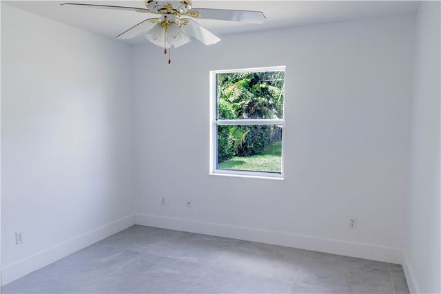 1548 Barber Street, Sebastian, FL 32958