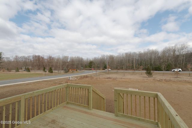 2 Balsam Court, Ballston, NY 12019