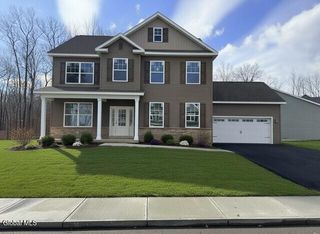 2 Balsam Court, Ballston, NY 12019