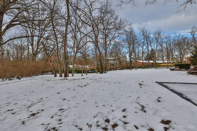 9811 Beau Lane, Cincinnati, OH 45231