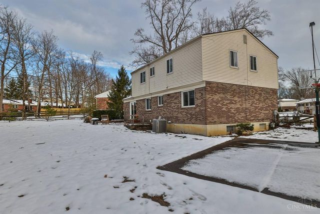 9811 Beau Lane, Cincinnati, OH 45231