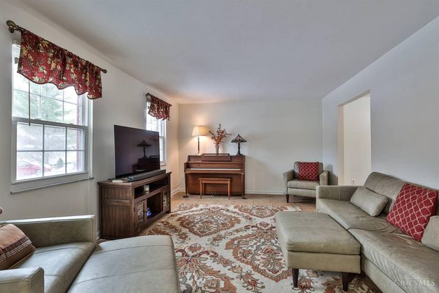 9811 Beau Lane, Cincinnati, OH 45231