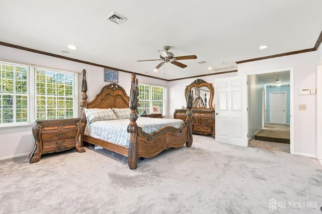 1 Pine Ridge Drive, Edison, NJ 08820