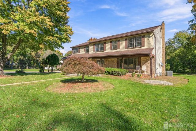 1 Pine Ridge Drive, Edison, NJ 08820