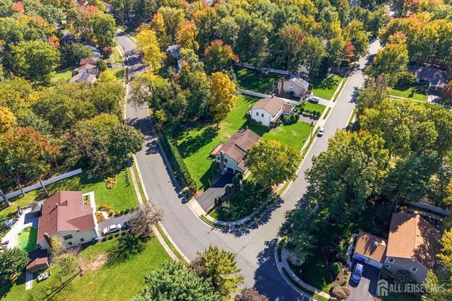 1 Pine Ridge Drive, Edison, NJ 08820