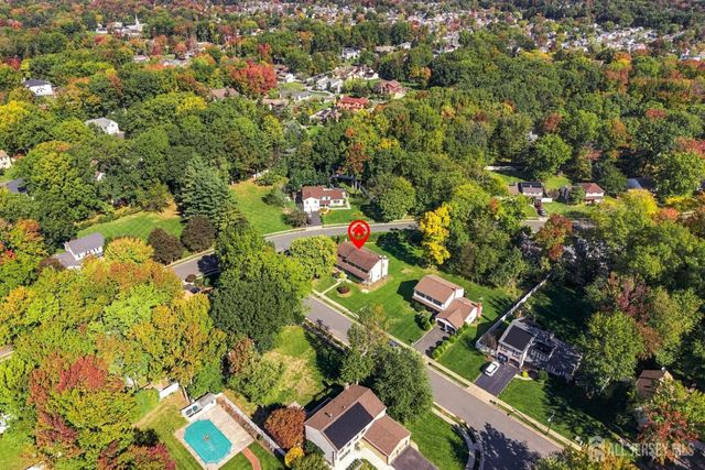 1 Pine Ridge Drive, Edison, NJ 08820