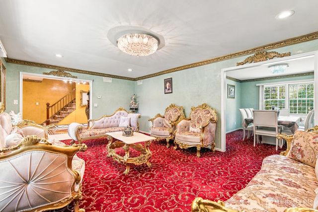 1 Pine Ridge Drive, Edison, NJ 08820