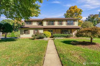 1 Pine Ridge Drive, Edison, NJ 08820