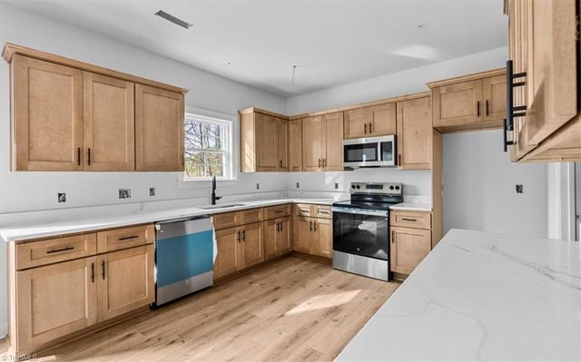 205 Rosewood Lane, Mocksville, NC 27028