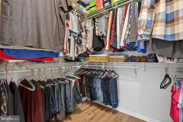 210 COUNTRY FARMS RD, Marlton, NJ 08053