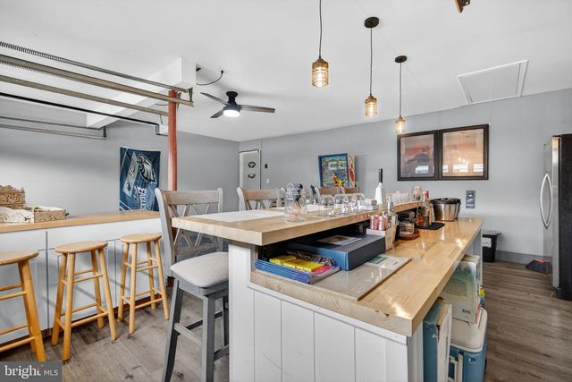 210 COUNTRY FARMS RD, Marlton, NJ 08053