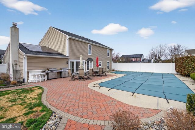 210 COUNTRY FARMS RD, Marlton, NJ 08053