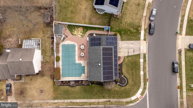 210 COUNTRY FARMS RD, Marlton, NJ 08053