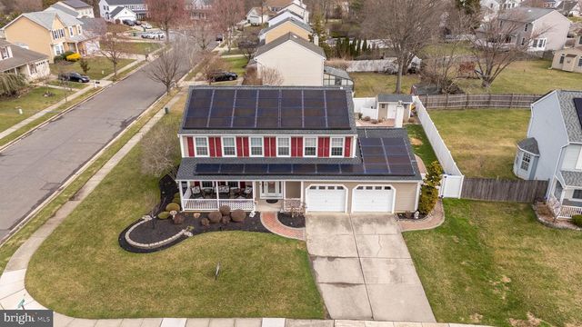 210 COUNTRY FARMS RD, Marlton, NJ 08053