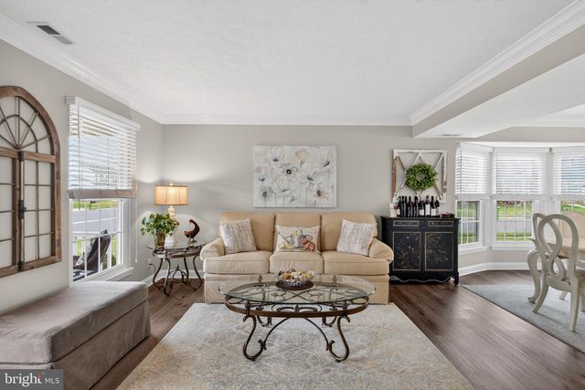 210 COUNTRY FARMS RD, Marlton, NJ 08053