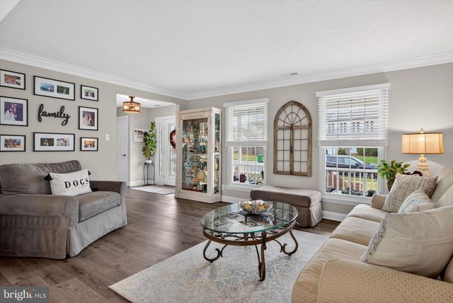 210 COUNTRY FARMS RD, Marlton, NJ 08053