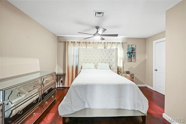 1503 Papillon Drive, St Louis, MO 63146