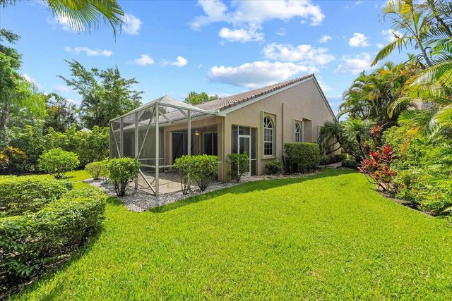 4663 Carlton Golf Drive, Wellington, FL 33449