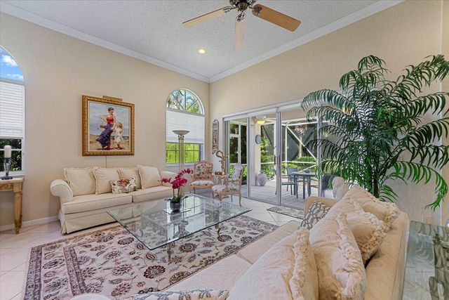 4663 Carlton Golf Drive, Wellington, FL 33449